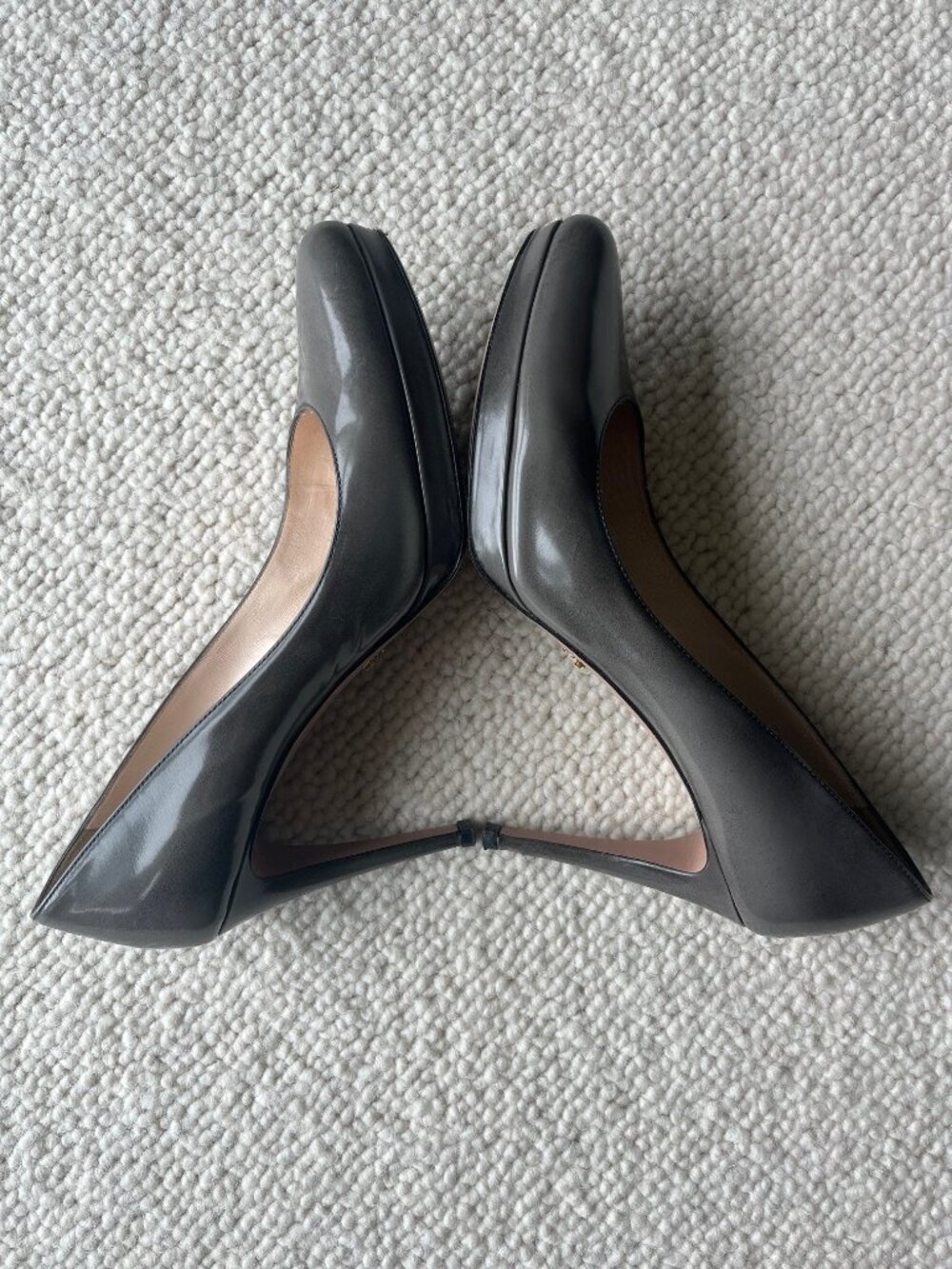 Prada Pump in Smokey Gray - Picture 4 of 7